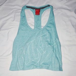 nike cropped tank